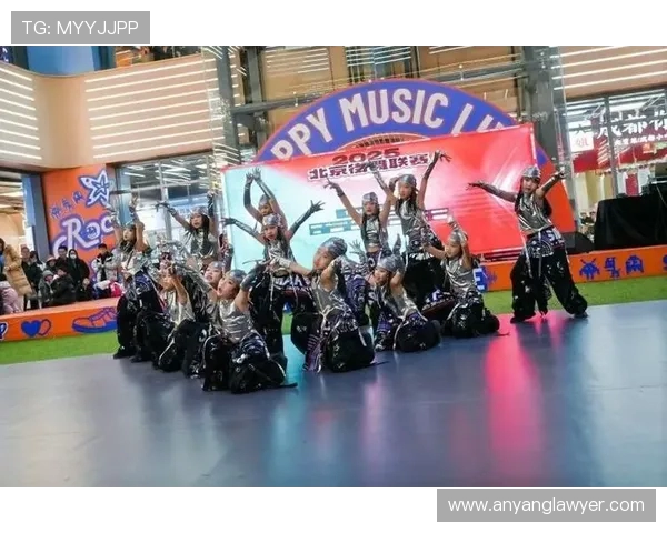 北京街舞队荣登街舞节奏排行榜首位引领潮流风尚