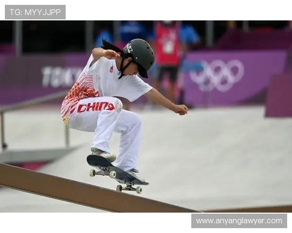 杭州飞盘队在滑板精英赛中的强劲表现与战术分析